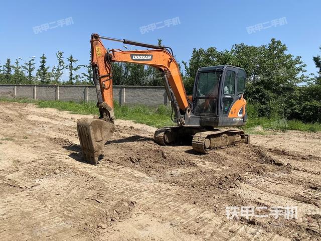 斗山DX60-9C挖掘机