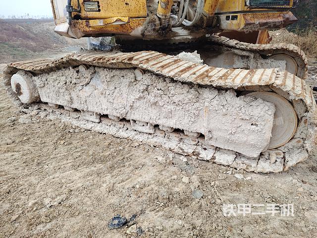 单侧履带整体（整机外观）