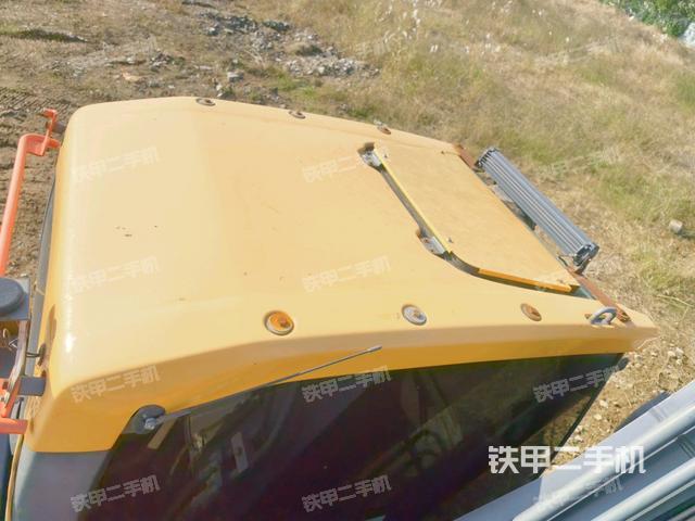 驾驶室顶部俯视（上车部件）