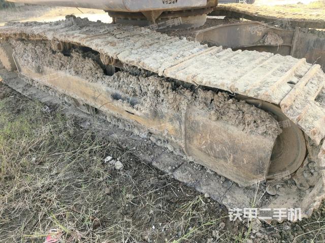 左侧履带整体 （行走机构）