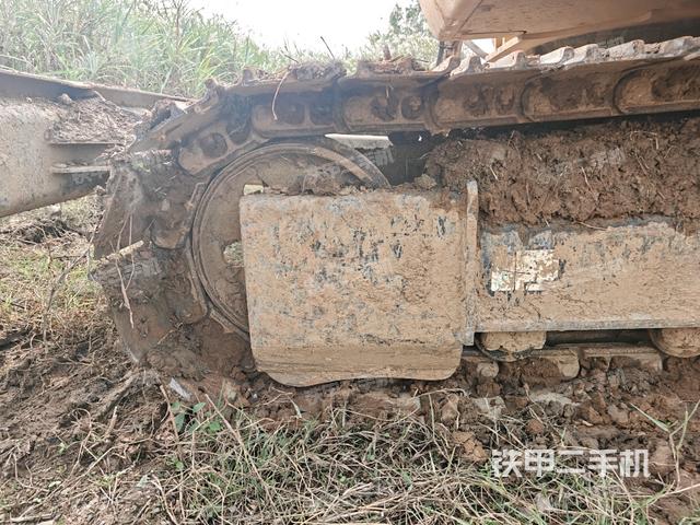 左侧行走马达盖板（行走机构）