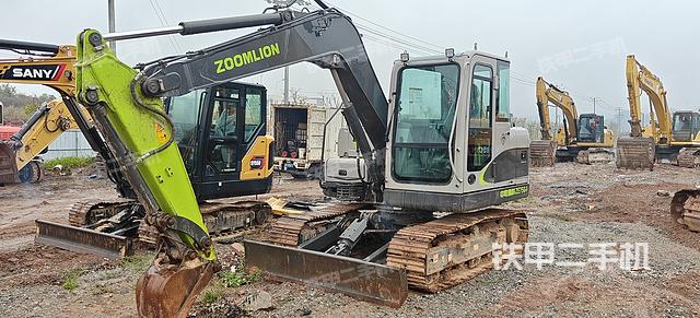 中联重科ZE75GA挖掘机