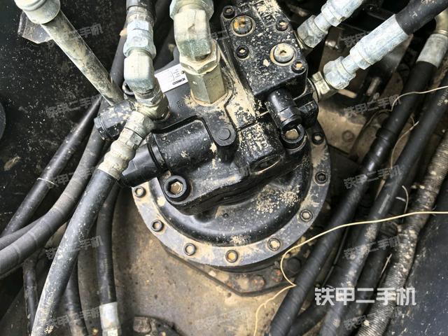 回轉(zhuǎn)馬達(dá)（上車部件）