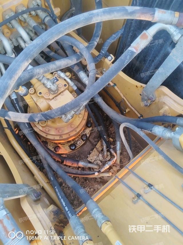 回轉(zhuǎn)馬達(dá)（上車部件）