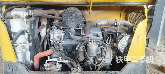 发动机整体俯视（整机外观）