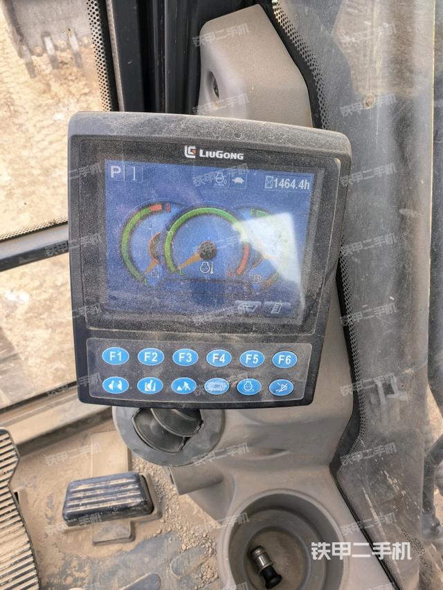 显示屏 （驾驶室部分）