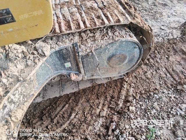 左側(cè)履帶整體?（行走機(jī)構(gòu)）