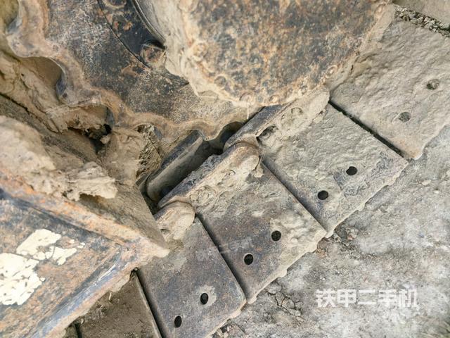 左驱动轮（行走机构）