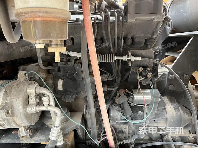 发动机整体俯视（整机外观）