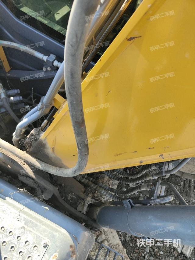 大臂根部 斜视（工作和回转装置）