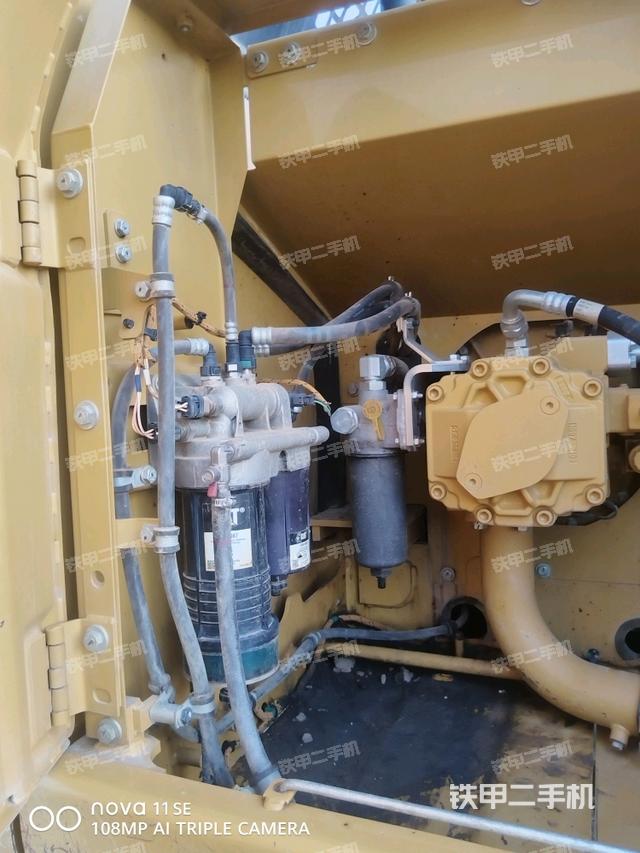 液壓泵斜45?左（大件艙室）