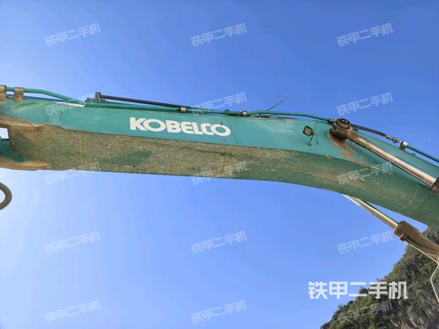 大臂整体 右侧（工作和回转装置）