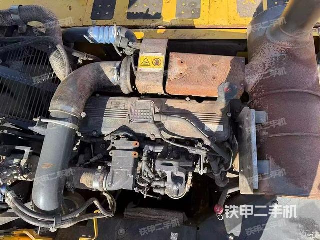 发动机整体俯视（整机外观）