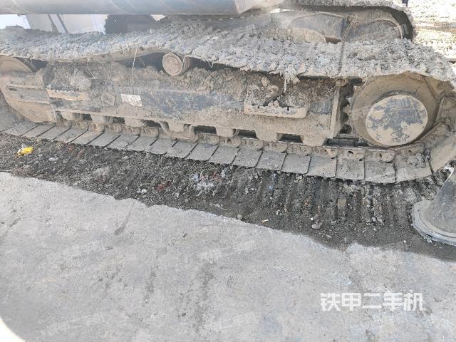 右侧履带整体（行走机构）