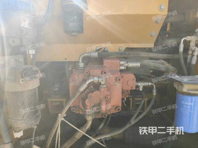 液压泵室（大件舱室）