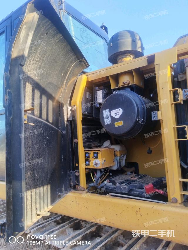 電瓶（大件艙室）