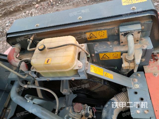 散熱器正面（大件艙室）