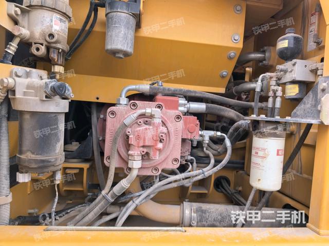 液压泵斜45 左（大件舱室）