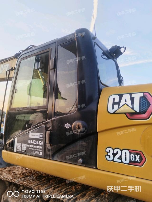 駕駛室左后45度（駕駛室部分）