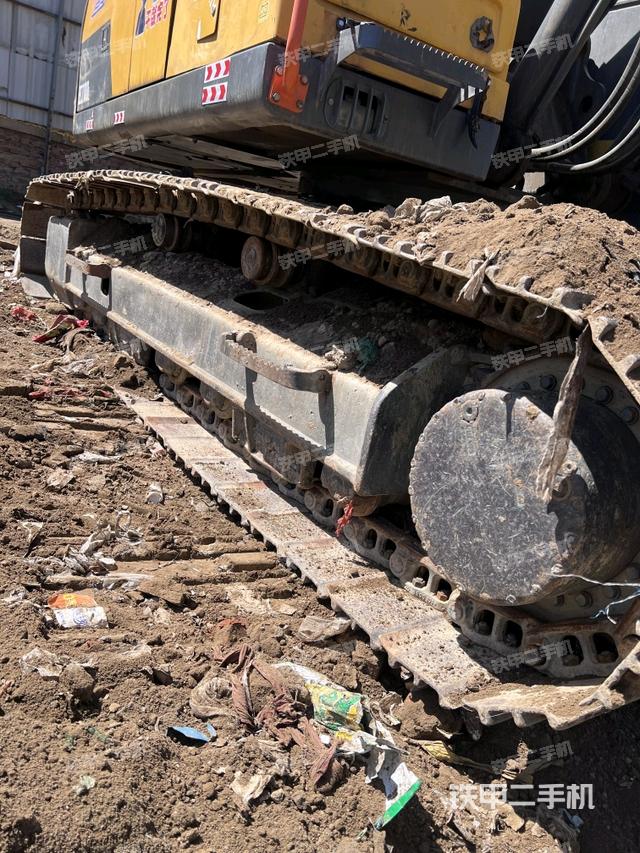 单侧履带整体（整机外观）