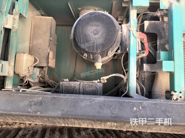 液压泵斜45 左（大件舱室）