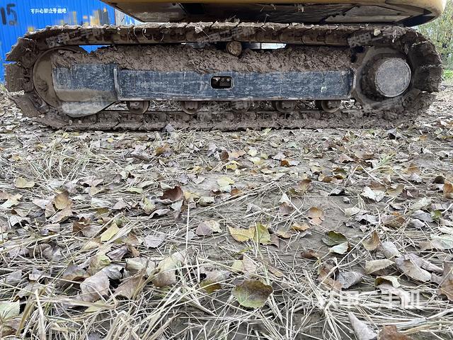 单侧履带整体（整机外观）