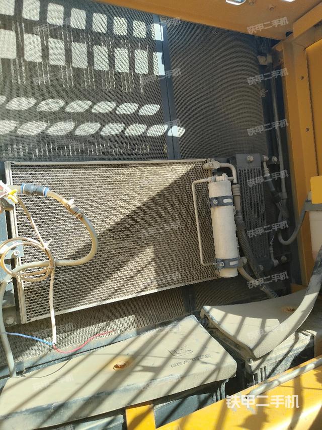 散热器正面（大件舱室）