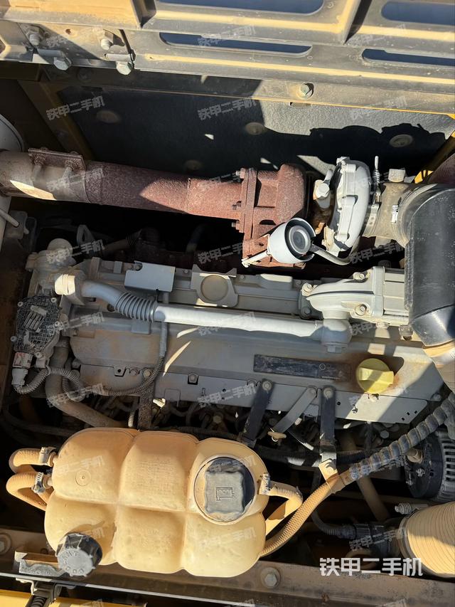 发动机整体俯视（整机外观）