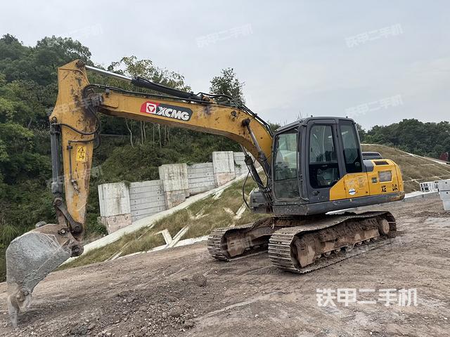 徐工XE135D挖掘机