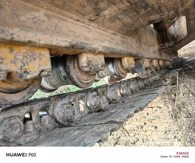 单侧履带整体（整机外观）