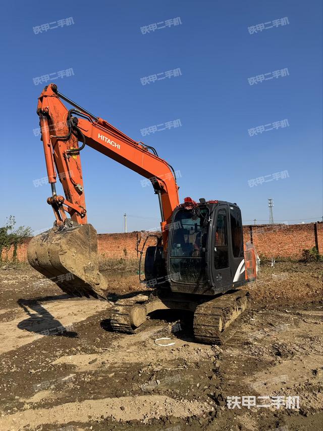 日立ZX70-6A国四挖掘机