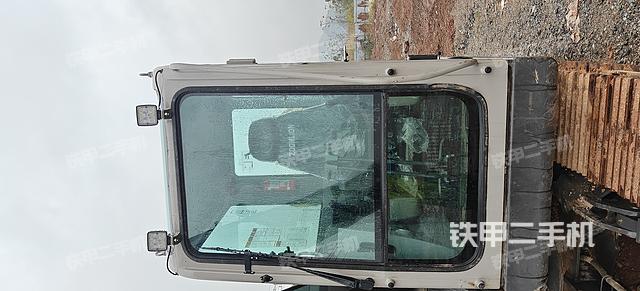 驾驶室整体（整机外观）