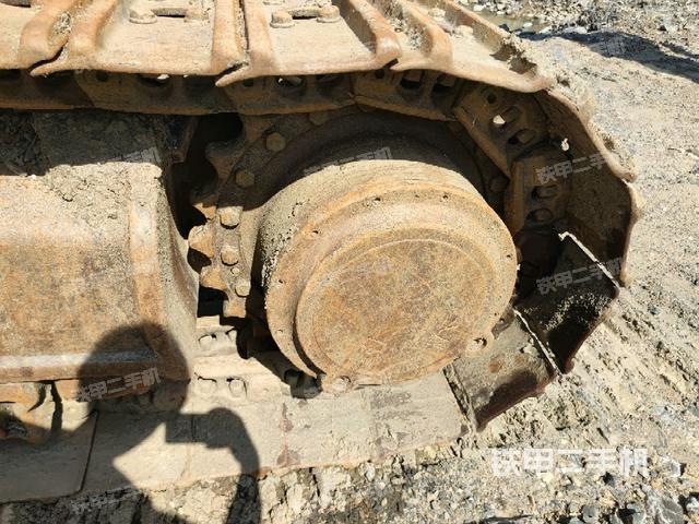 左驱动轮（行走机构）