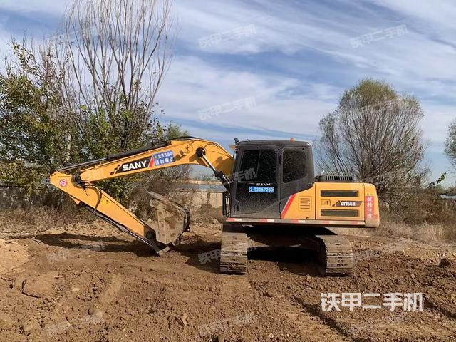 三一重工SY155C挖掘机
