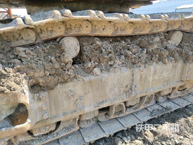 左導(dǎo)向輪（行走機(jī)構(gòu)）