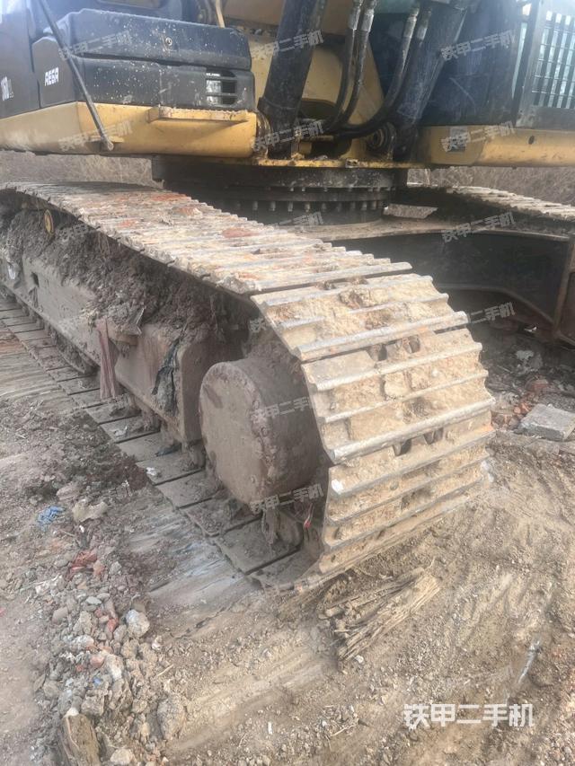 单侧履带整体（整机外观）