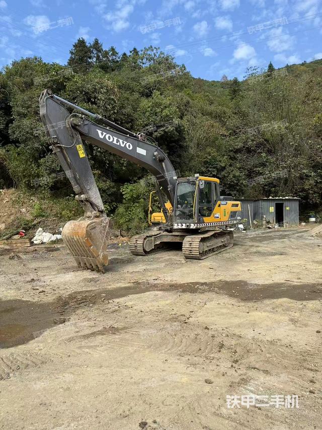 沃爾沃EC200DAG挖掘機(jī)