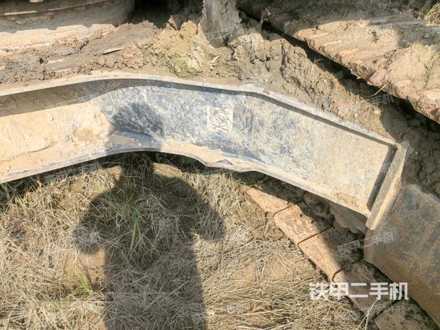 右侧履带整体（行走机构）