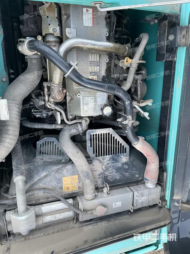 发动机整体俯视（整机外观）