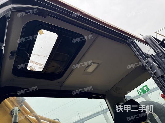 頂棚整體（駕駛室部分）