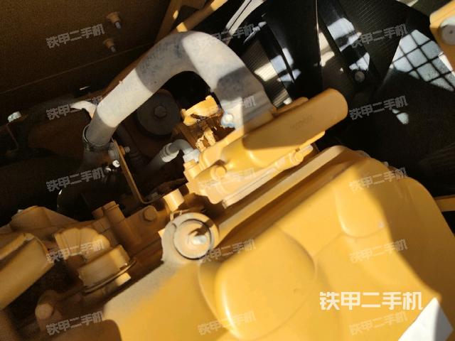 气门室盖螺丝特写（上车部件）