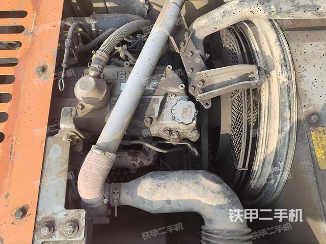 發(fā)動(dòng)機(jī)整體俯視（整機(jī)外觀）