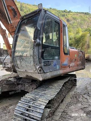 日立ZX200挖掘機