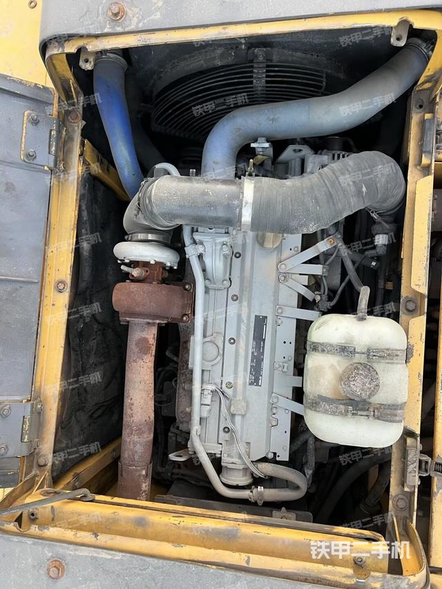 发动机整体俯视（整机外观）