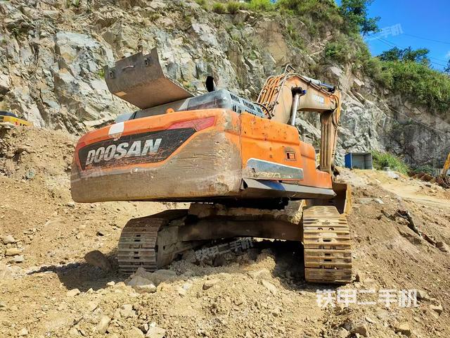 右后45（整機外觀）