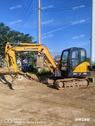 柳工CLG906C挖掘機