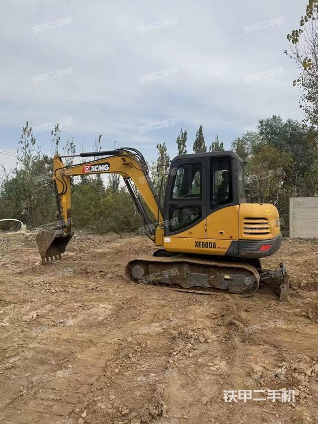 徐工XE60DA挖掘機(jī)