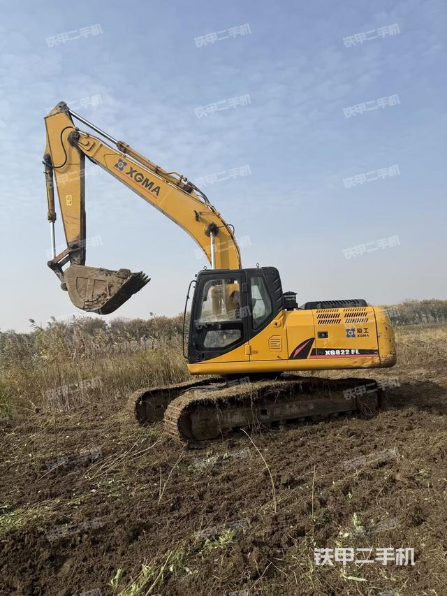 厦工XG822FL挖掘机