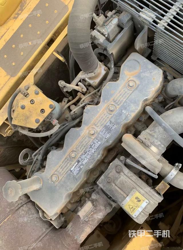 發(fā)動機整體俯視（整機外觀）