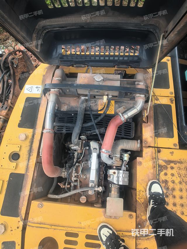 发动机整体俯视（整机外观）